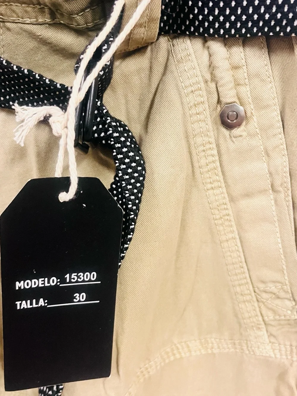 Men's Khaki Cargo Shorts with Belt